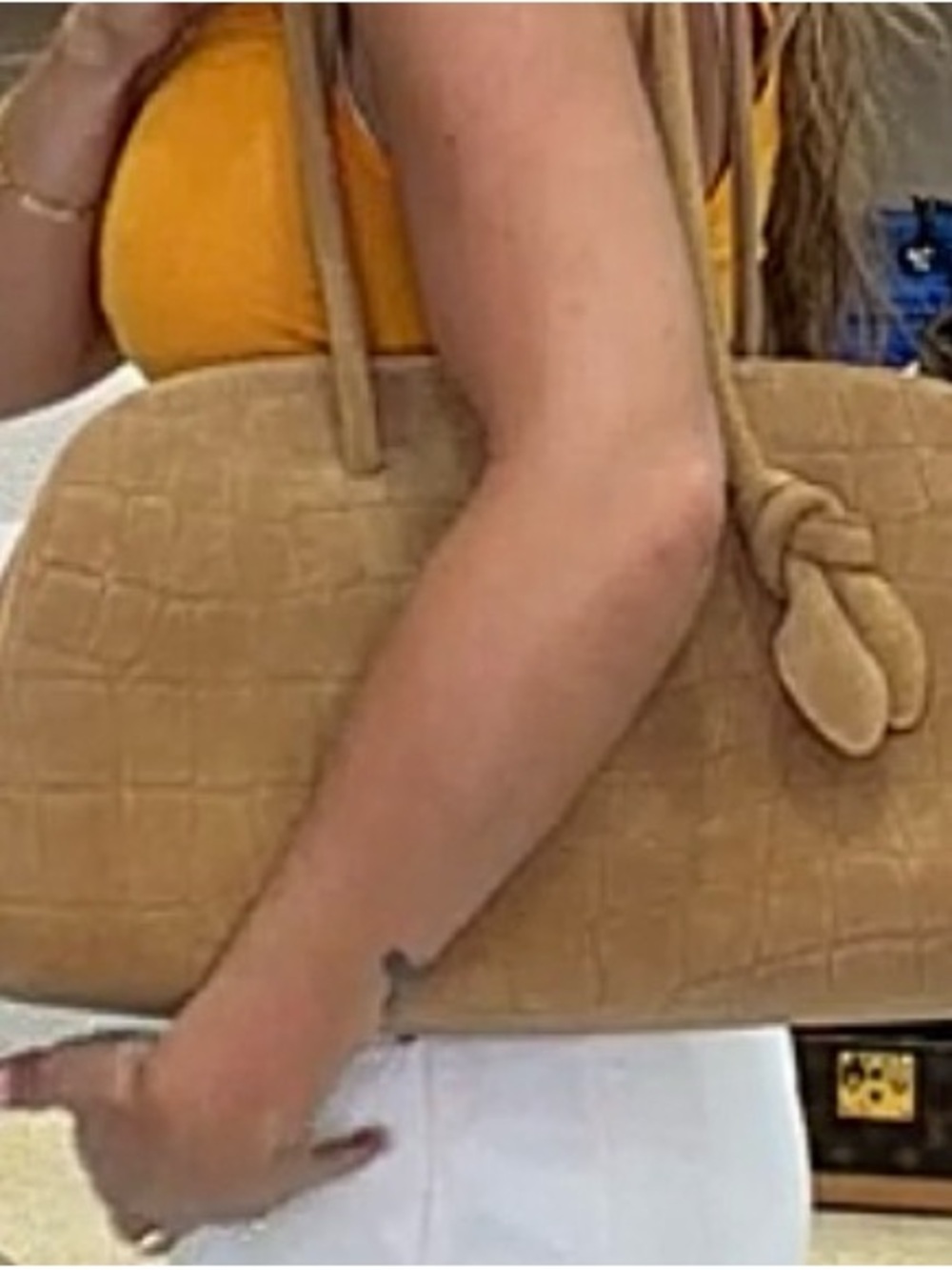 Jacquemus Tan Croc-Embossed Suede Shoulder Bag with Knot Detail - Picture 2 of 7